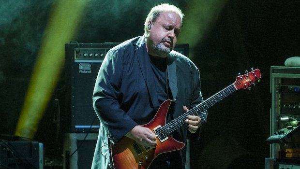 Steve Rothery - photo by Mike Ainscoe